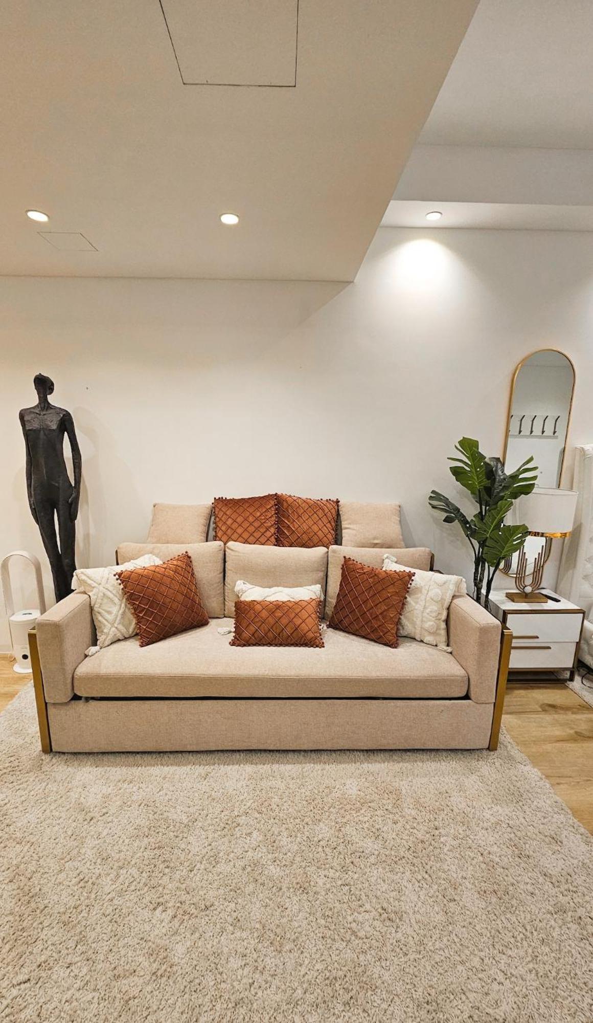 Ug Neubau City Wohnung - Pool, Gym, Sauna, Zweites Bad Extra Buchbar Apartment *