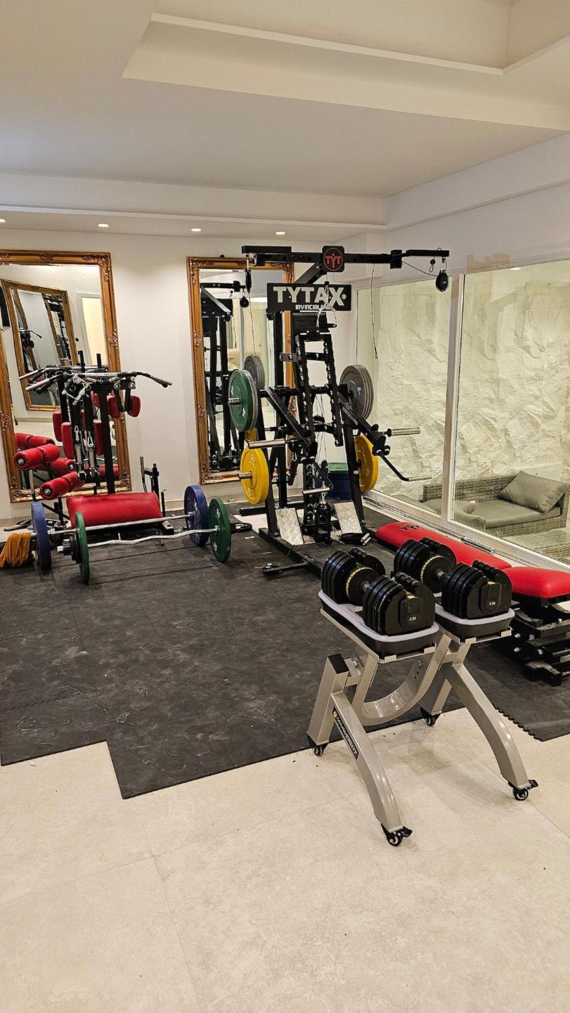Apartment Ug Neubau City Wohnung - Pool, Gym, Sauna, Zweites Bad Extra Buchbar *